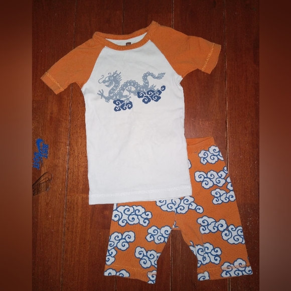 2 sets of Tea boys pajamas - Picture 2 of 7